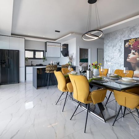 Lux Penthouse Panoramic View With Jacuzzi Leilighet Makarska Eksteriør bilde
