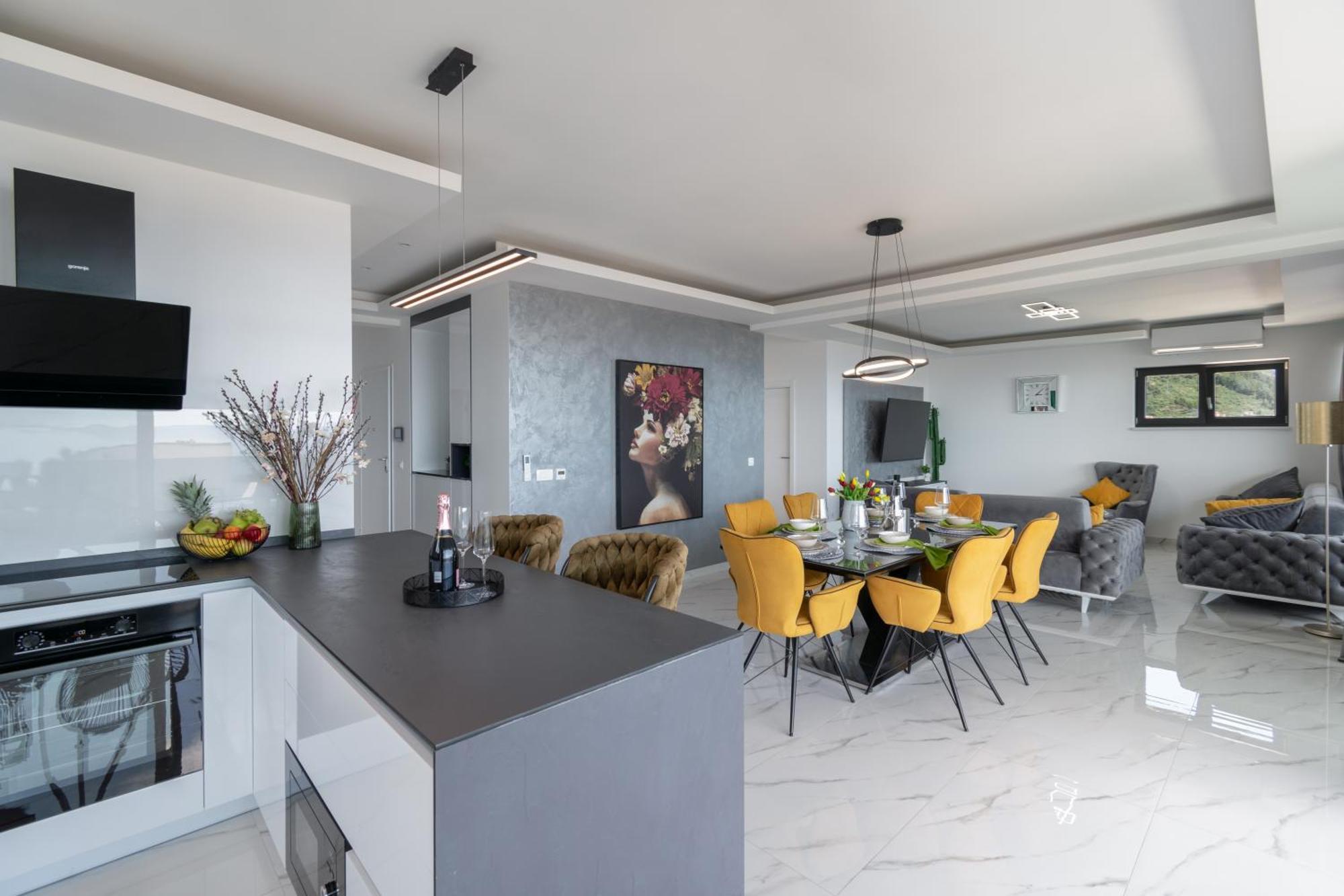 Lux Penthouse Panoramic View With Jacuzzi Leilighet Makarska Eksteriør bilde