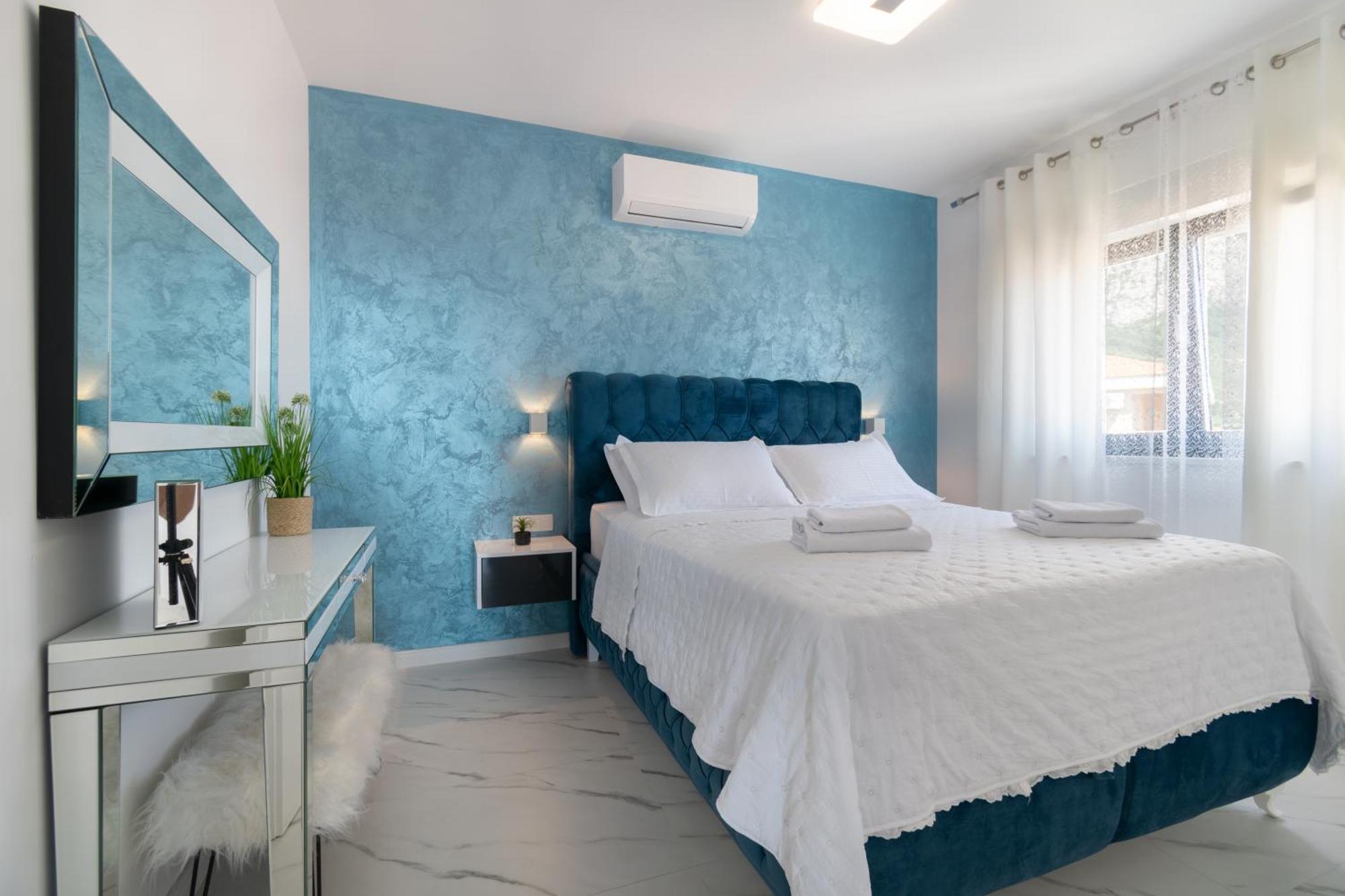 Lux Penthouse Panoramic View With Jacuzzi Leilighet Makarska Eksteriør bilde