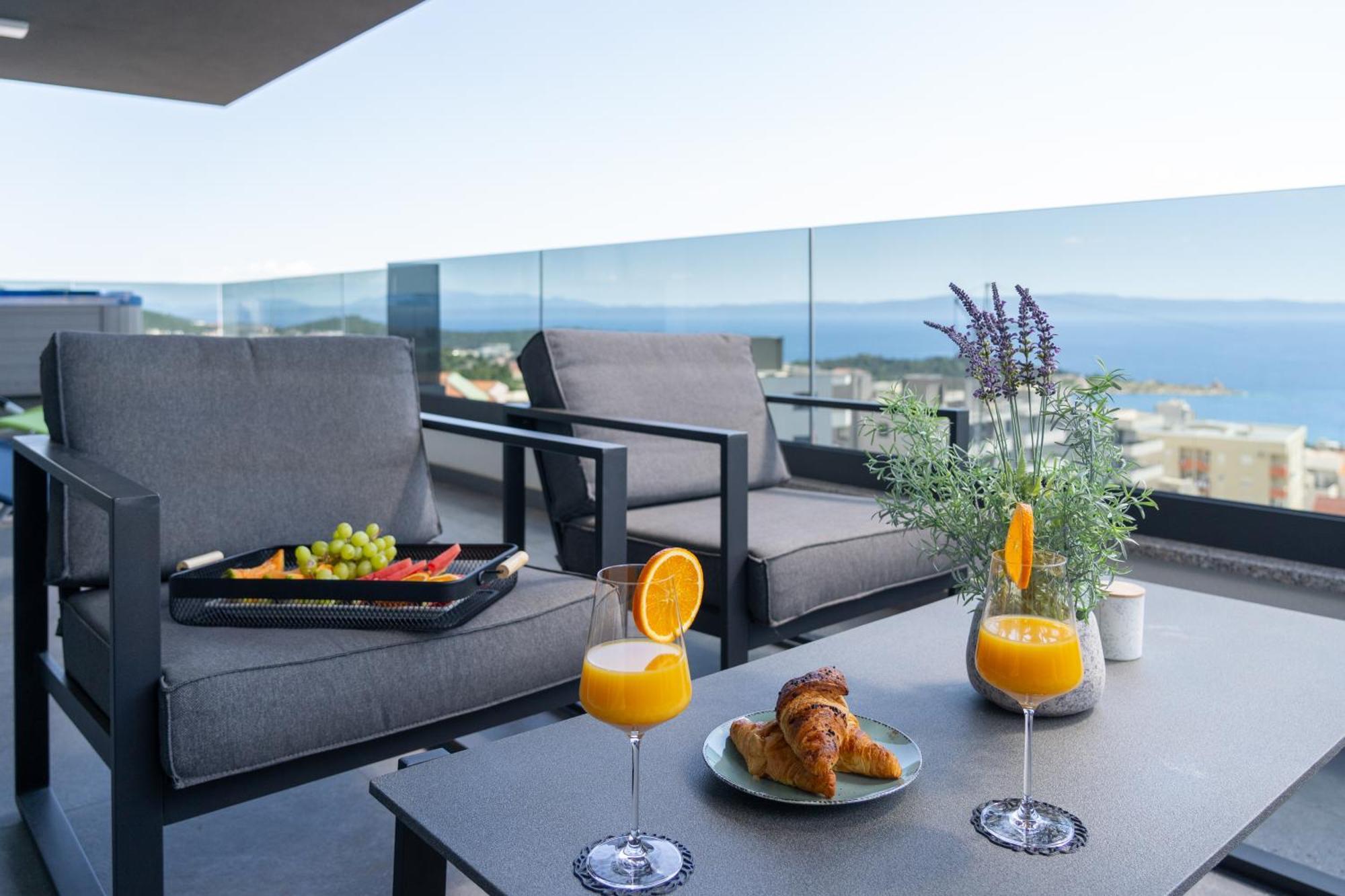 Lux Penthouse Panoramic View With Jacuzzi Leilighet Makarska Eksteriør bilde